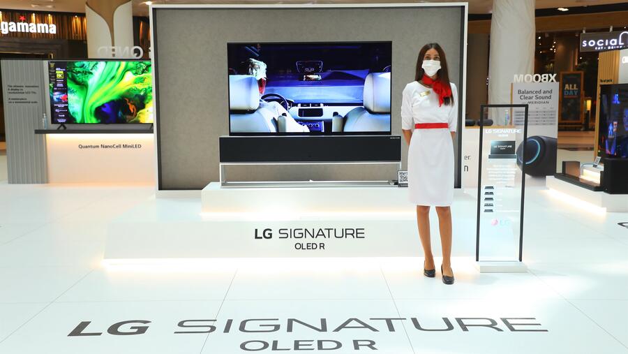 Experience the Power of OLED With LG at the Dubai Mall