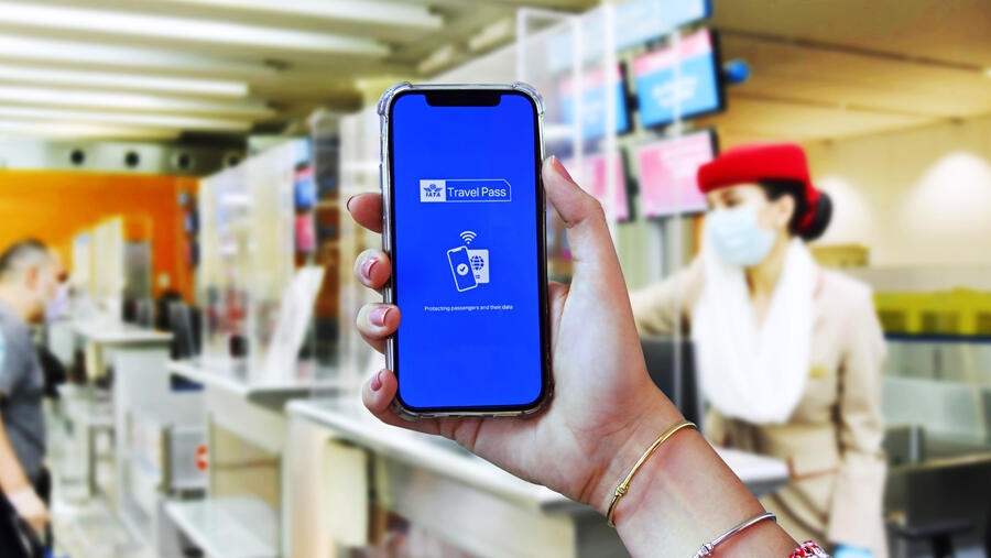 Emirates Becomes First Airline to Implement IATA Travel Pass Across Six Continents