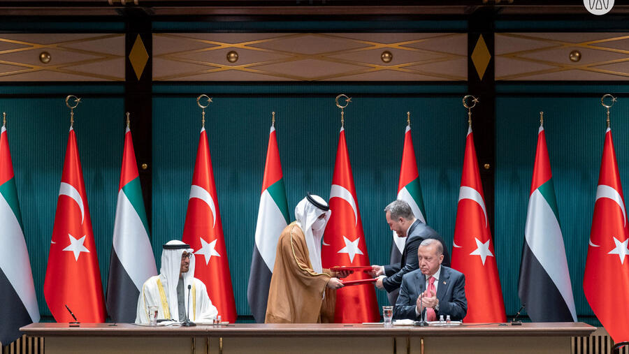 AD Ports Group Signs Strategic Partnership Agreement with Turkiye Varlik Fonu  