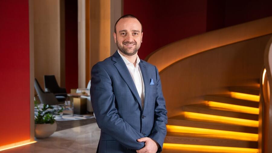 Four Seasons Hotel Kuwait at Burj Alshaya Offers a Thanksgiving Feast With an Elevated Twist
