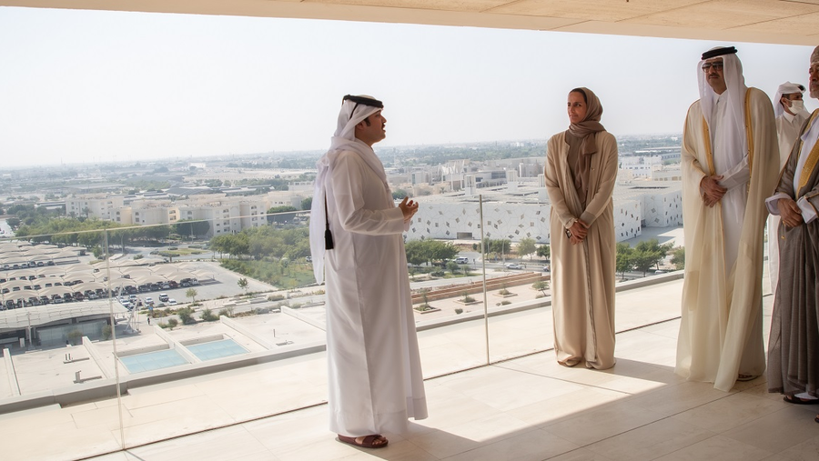 His Highness the Amir of Qatar and His Majesty the Sultan of Oman Welcomed to Qatar Foundation by Her Excellency Sheikha Hind