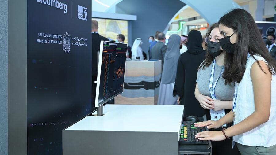 New York University Abu Dhabi Students win ADNOC-Bloomberg Economic Research Challenge at ADIPEC 2021