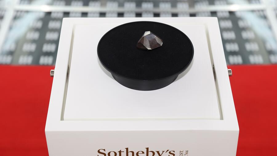 One Of The World’s Largest Known Faceted Black Diamonds – 555.55 Carats – On View At DMCC’s Dubai Diamond Exchange