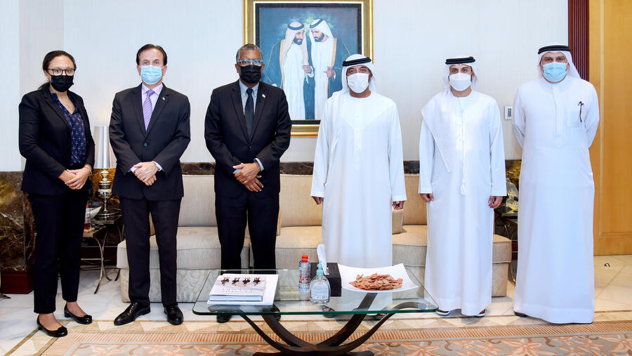 Emirates signs tourism MoU with The Bahamas