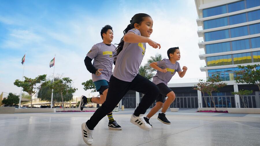 Warner Bros. World Abu Dhabi Hosts First-ever ‘Batman Run’