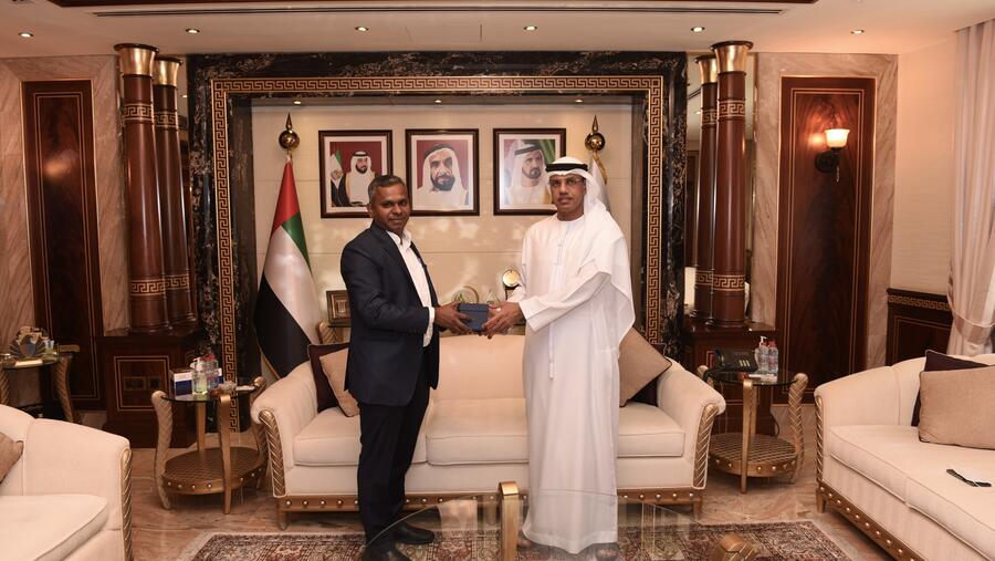 Dubai Customs Discusses More Trade and Economy Cooperation With Indian Consul