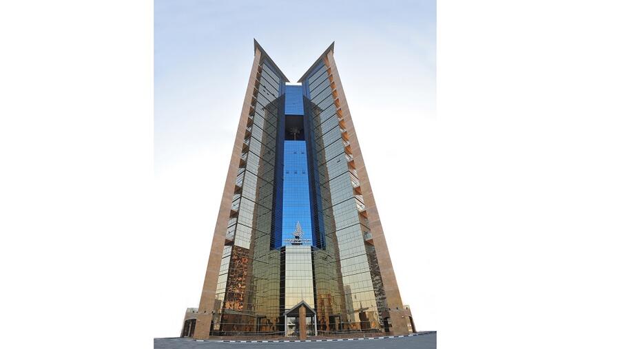Sharjah Islamic Bank wins the Dubai Service Excellence Program award