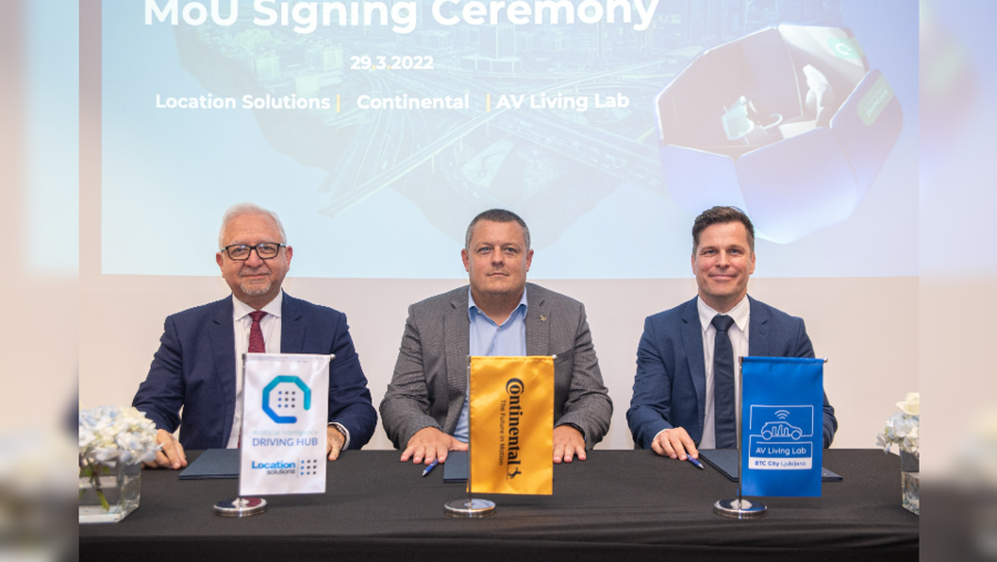 Continental Sign Landmark Road Safety Agreement in Dubai with AV Living Lab and Location Solutions