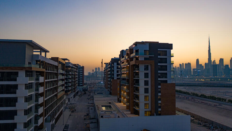Azizi Developments signs agreement with Chrysels