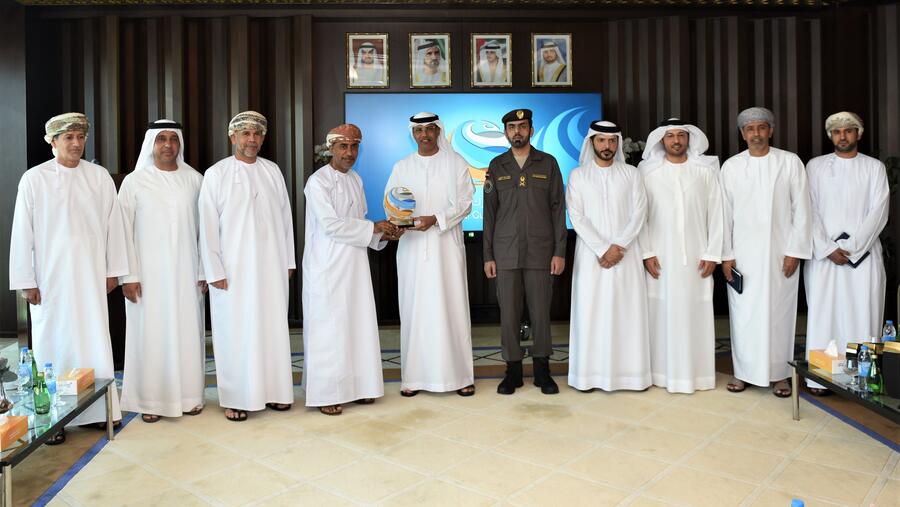 Dubai Customs receives high-level Omani Police & Customs Delegation at Port of Jebel Ali