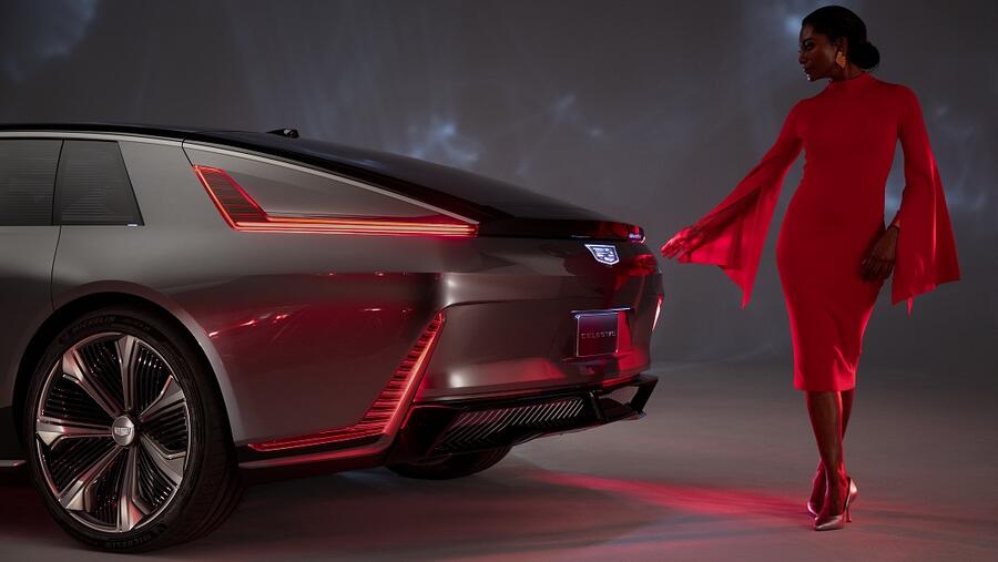 Cadillac CELESTIQ Show Car: Personal Connection