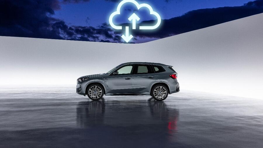 BMW Group collaborates with AWS to bring new cloud technologies for fast and reliable availability of digital innovations.