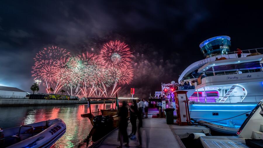 Yas Marina celebrates the festive season in style 