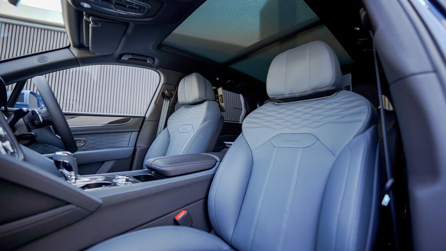 Bentley Muscat launches Class-leading all-new Bentayga Extended Wheelbase