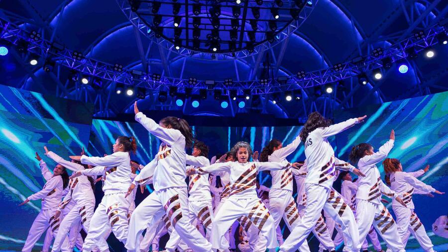 World famous dance crew V-Unbeatable flip, flick and fly into Global Village to re-define gravity this January