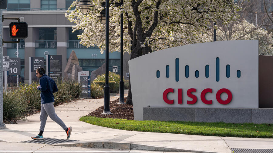 Cisco shares security tips to keep personal data secure during online shopping