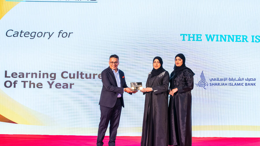 Sharjah Islamic Bank receives the Learning Culture of the Year Award from the Human Resources and Learning Platform in the Middle East and Africa