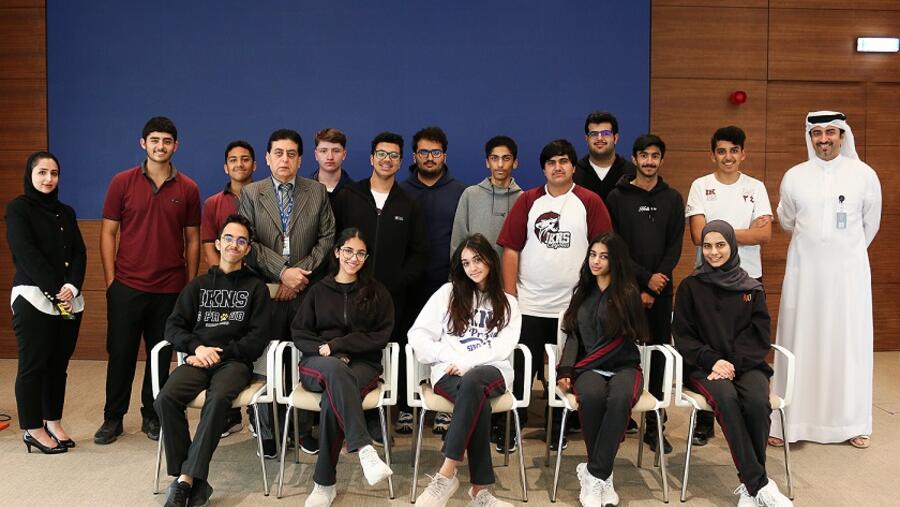 Al Salam Bank Welcomes Students from Ibn Khuldoon National School