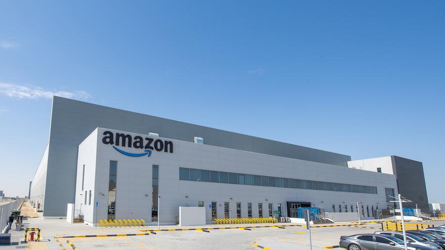  Amazon continues to invest in the UAE, opening a new Fulfillment Center in Dubai South 