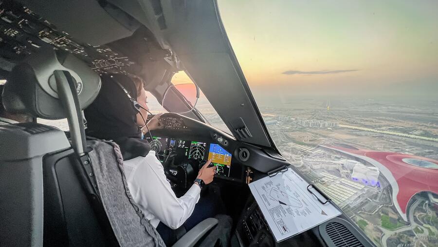 Watch: Etihad airways marks significant milestone in middle east’s first Boeing 787 dreamliner multi-crew pilot license (mpl) programme