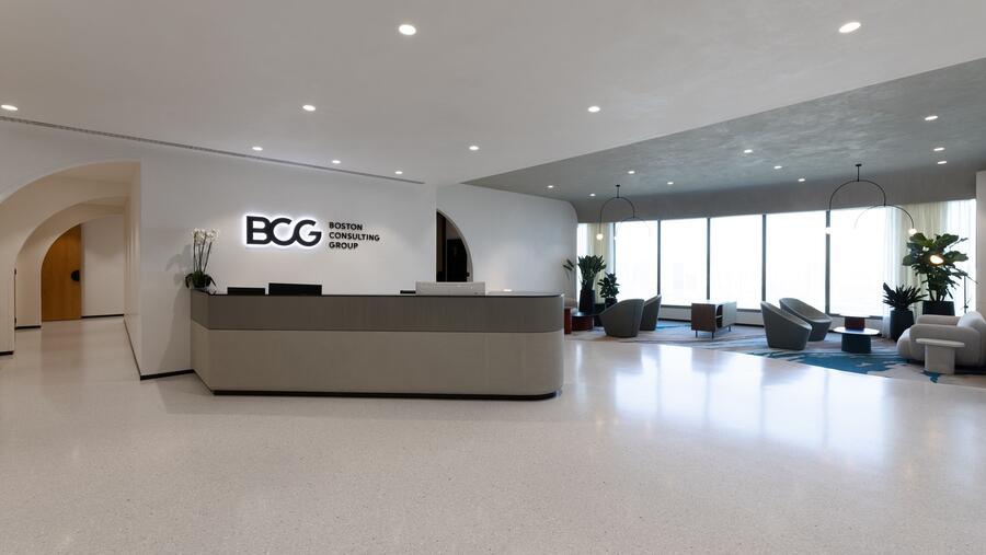 BCG reinforces its local presence in Qatar by expanding to its new offices in Doha’s Pearl Island  