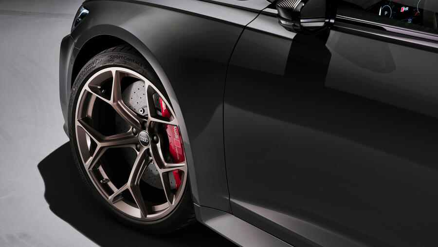 Audi Relies on SportContact 7 Tyres for its  RS 6 Avant Performance 