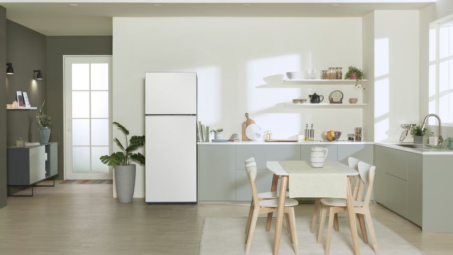 Samsung Adds Top Mount Freezer (TMF) Refrigerator to Bespoke Range, Early Customers to Receive White Bespoke Microwave