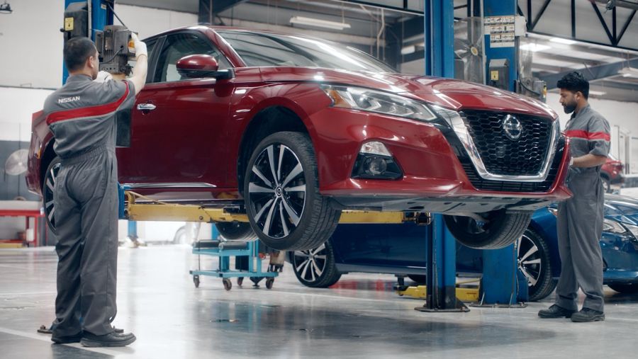 Nissan Al Babtain elevates engine performance and protection with five unique features of Nissan Genuine® Motor Oils