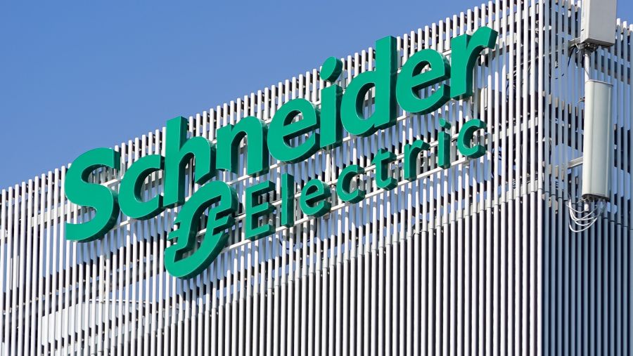 Schneider Electric Partners with Intel and Applied Materials to Help Decarbonize the Semiconductor Value Chain with New Catalyze Program