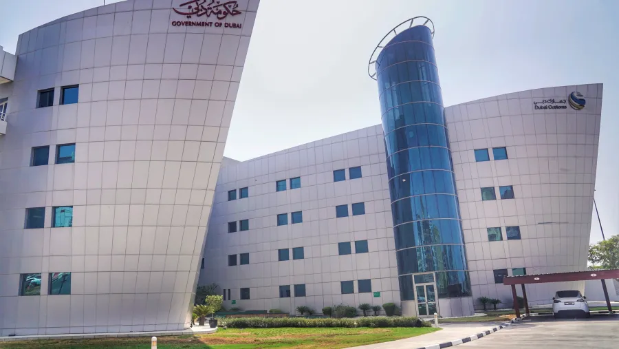 جمارك دبي تتوج تجربتها في الابتكار بتلقي 54.3 ألف فكرة جديدة
