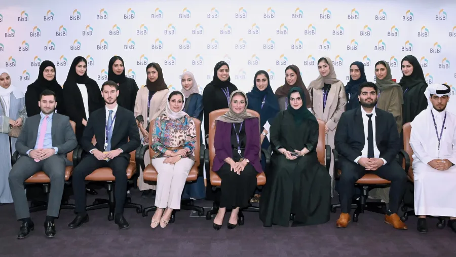بنك البحرين الإسلامي (BisB) يختتم تدريبه الصيفي لطلبة وخريجي الجامعات بنجاح