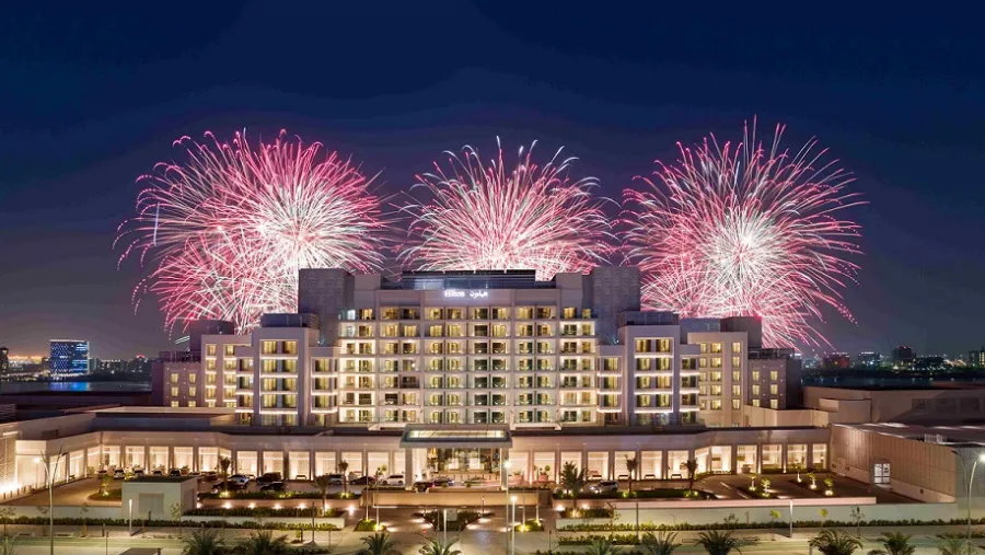 Yas Island marks 52nd UAE Union Day with stunning fireworks display and A-list Arabic performances