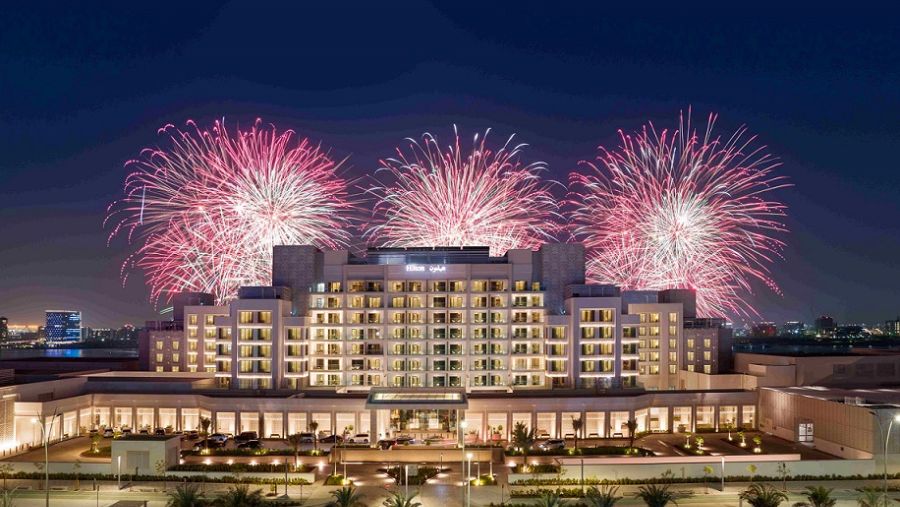 Yas Island marks 52nd UAE Union Day with stunning fireworks display and A-list Arabic performances