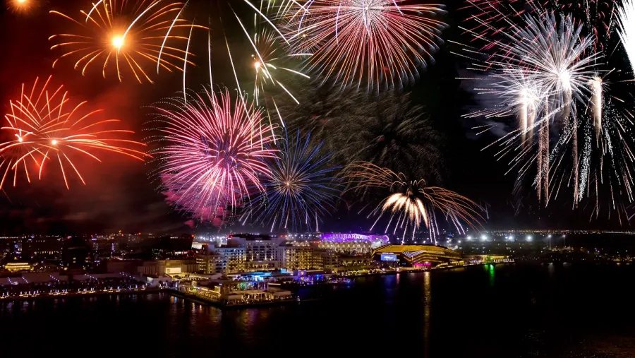 Expect an incredible fusion of fireworks, spectacular performances and breathtaking waterfront views.