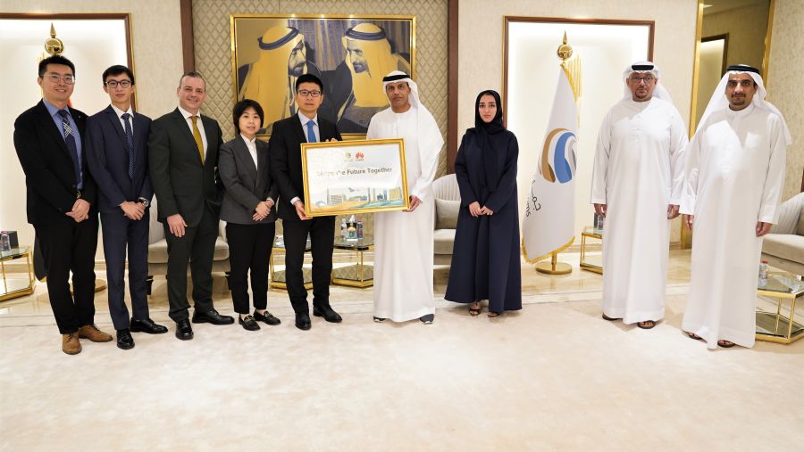 "هواوي العالمية" تشيد بالخدمات الرقمية لجمارك دبي