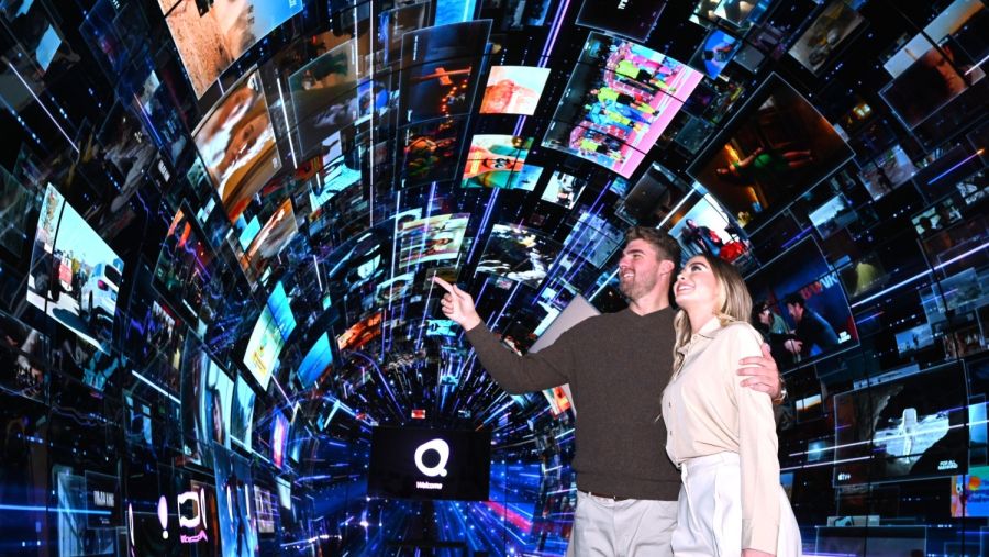 LG Captivated CES 2024 Spectators  With Immersive Webos Experience Zone