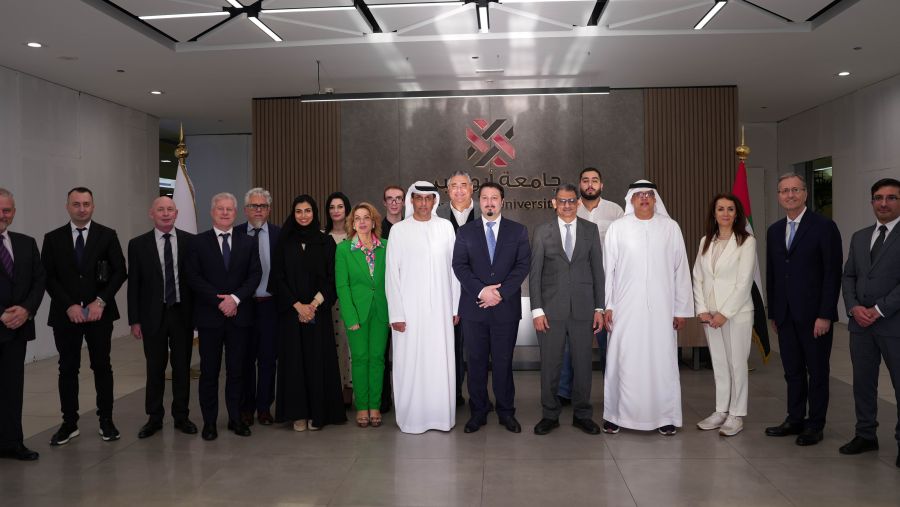 جامعة أبوظبي توقع شراكة مع غرفة التجارة الإيطالية التشيكية لتطوير البحث الأكاديمي وريادة الأعمال