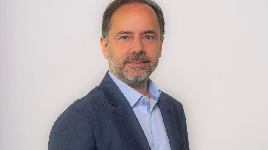 Regional news organizations must adapt to the shift to digital, as 68% of MENA consumers name social media as their primary source for news 