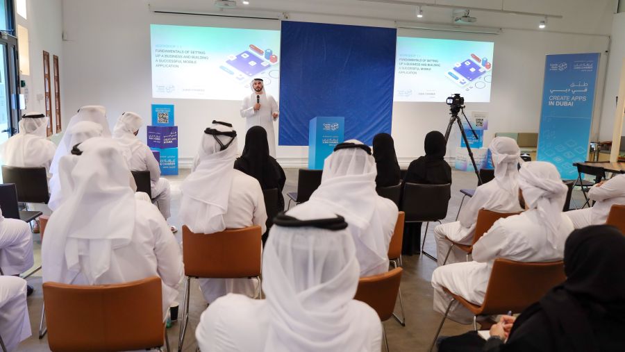 غرفة دبي للاقتصاد الرقمي تستقطب أكثر من 1,100 طلباً للمشاركة في أولمبياد التطبيقات الذكية 