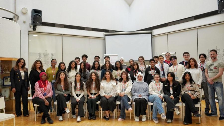 "الخليج للتأمين" ترعى "السفراء الشباب" لتنمية مهارات الطلاب القيادية للدفاع عن القضايا البيئية