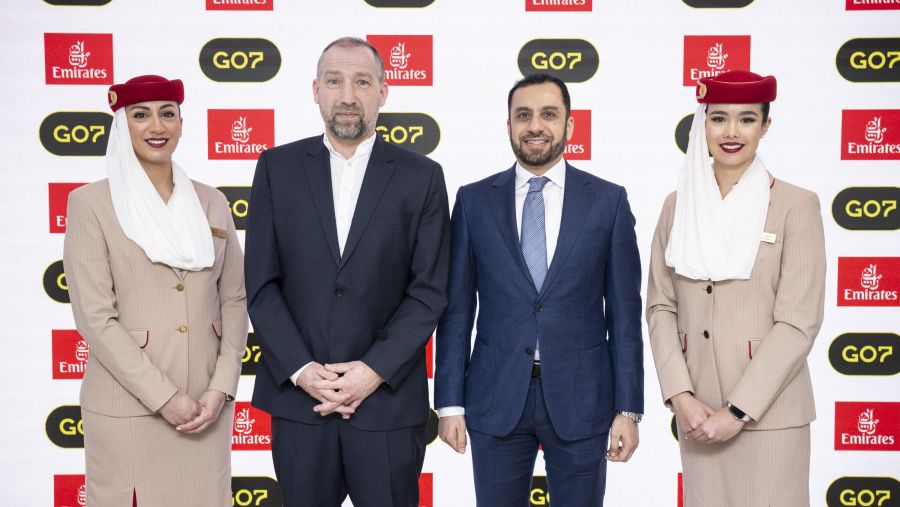 طيران الإمارات تعزز تعاونها مع طيران آيسلندا و"جي أو 7"