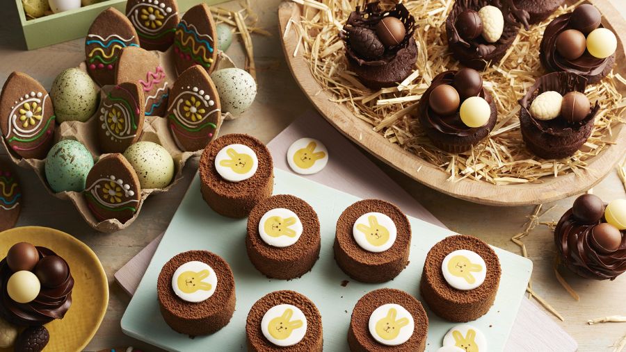 طيران الإمارات تشارك عملاءها الاحتفال بعيد الفصح