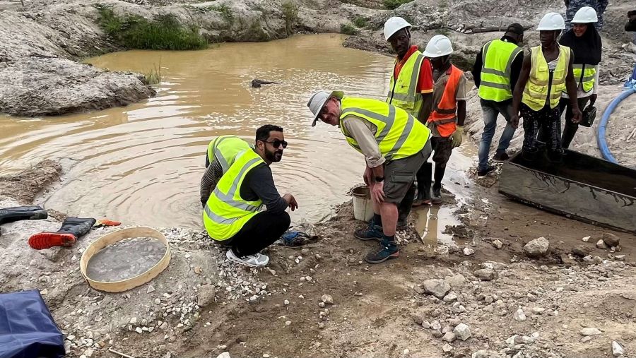رئيس عملية كيمبرلي أحمد بن سليم يختتم مهمة لتقصي الحقائق في غرب أفريقيا