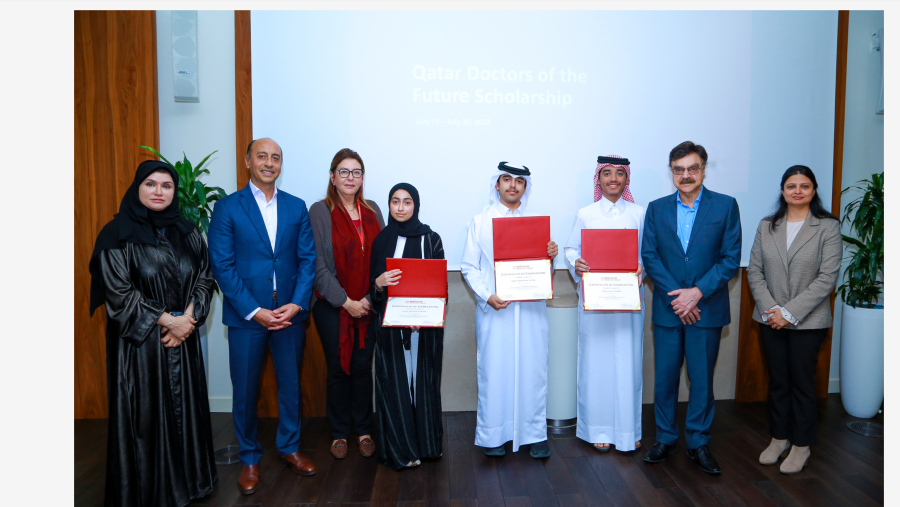 الفائزون بمسابقة وايل كورنيل للطب - قطر لكتابة المقال يعودون من رحلتهم التعليمية 