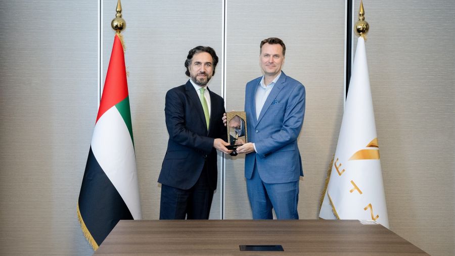 شراكة مبتكرة لتعزيز حلول النقل المستدامة بين آفاق الإسلامية للتمويل وشركة "إن دبليو تي إن"