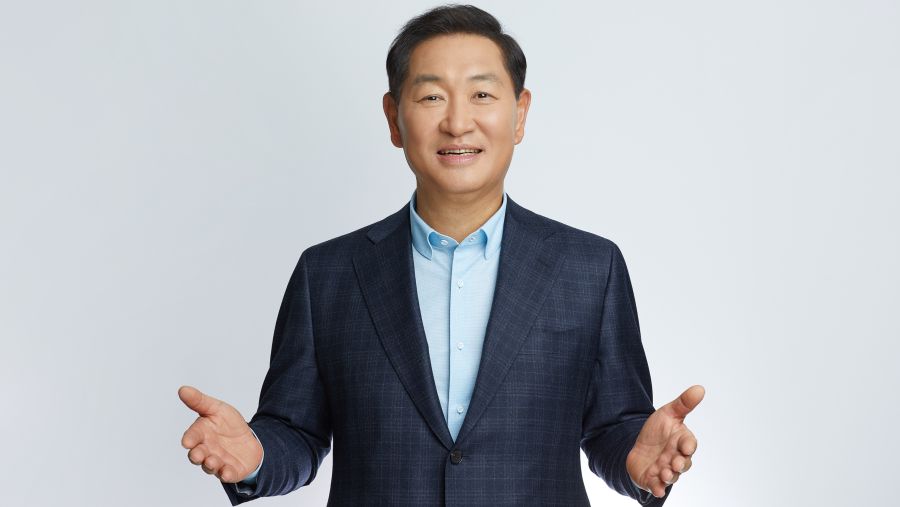 JH Han, CEO and Head of Device eXperience (DX) Division, Samsung Electronics