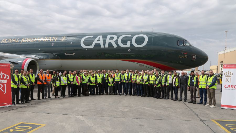 الملكية الأردنية تكرم وكلاء الشحن الجوي 