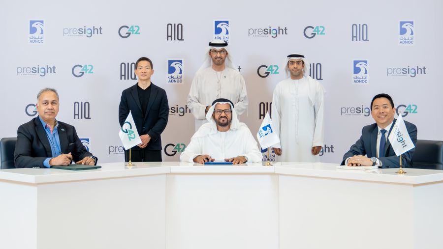 شراكة بين "أدنوك" و"جي42" و"بريسايت" لتسريع الاستفادة من حلول الذكاء الاصطناعي في قطاع الطاقة