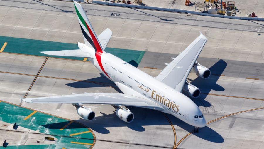 طيران الإمارات