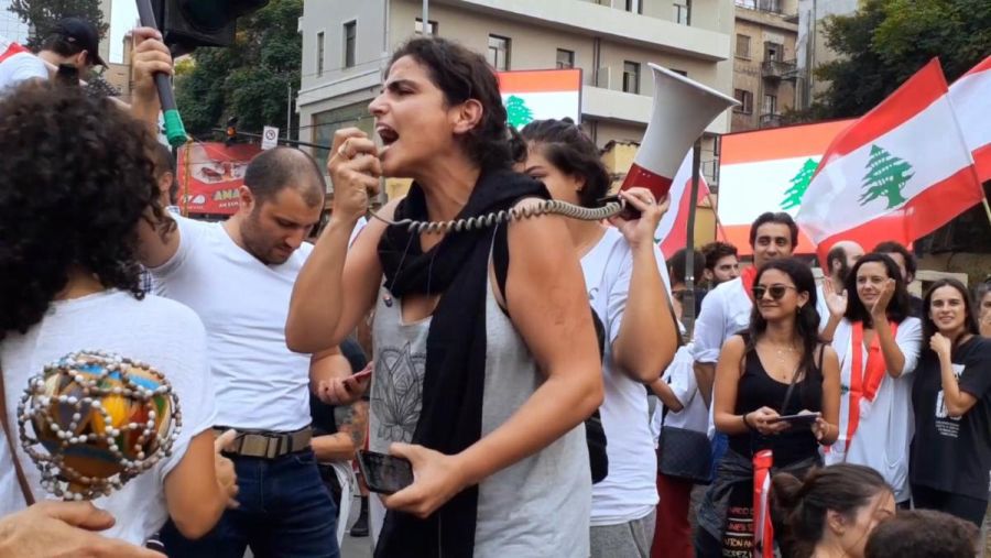 ويعد فيلم متل قصص الحب ثاني أفلامها الوثائقية الطويلة ويشهد عرضه العالمي الأول في مهرجان برلين السينمائي الدولي ضمن قسم بانوراما.